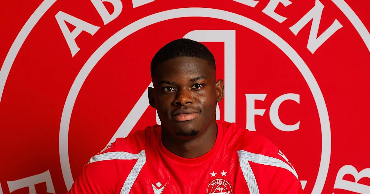 Mitchy Ntelo Joins Aberdeen for New Scottish Premiership Challenge